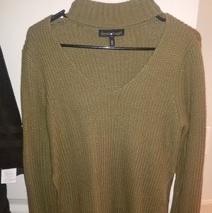 Dark green sweater